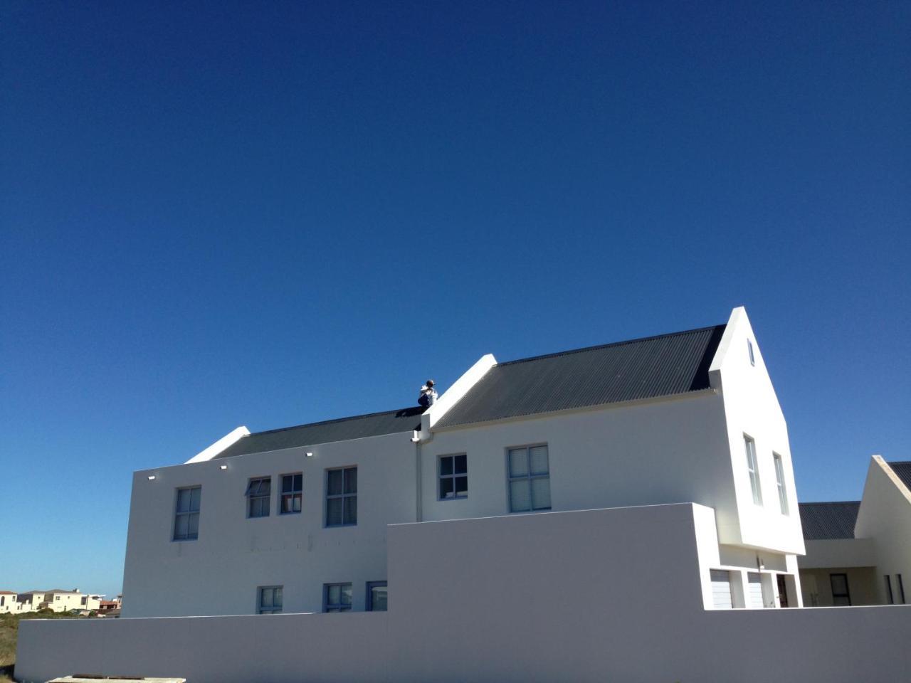 Perfect 10 - 10 To 13 Sleeper Luxury Holiday Home Breakage Deposit Of R2500 Per Weekend Lease Лангебан Екстер'єр фото
