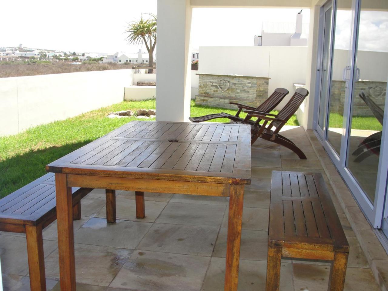 Perfect 10 - 10 To 13 Sleeper Luxury Holiday Home Breakage Deposit Of R2500 Per Weekend Lease Лангебан Екстер'єр фото