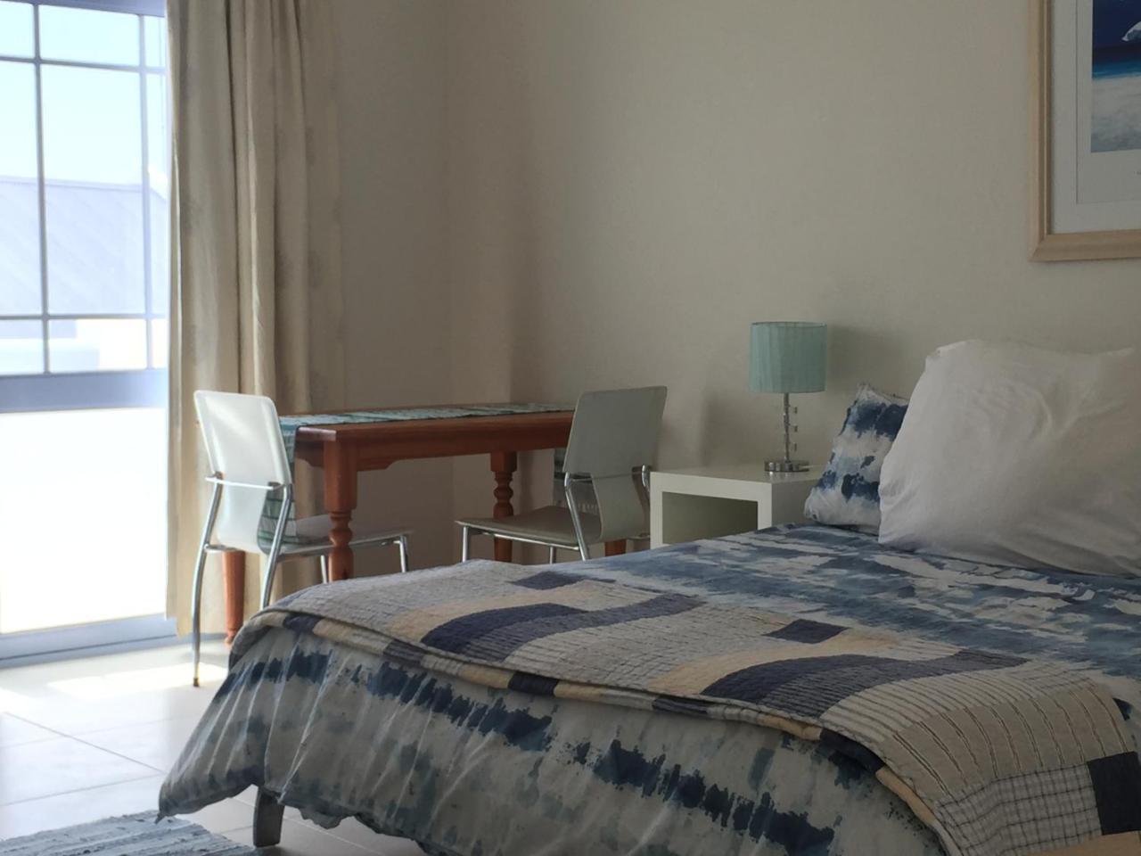 Perfect 10 - 10 To 13 Sleeper Luxury Holiday Home Breakage Deposit Of R2500 Per Weekend Lease Лангебан Екстер'єр фото